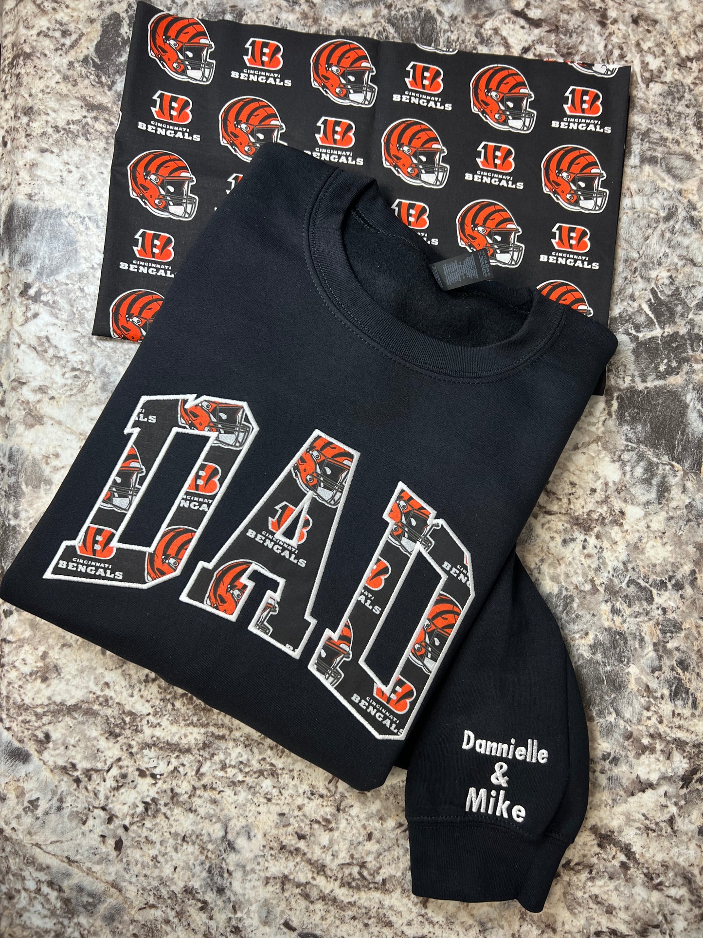 DAD/KIDS Embroidered Crewneck